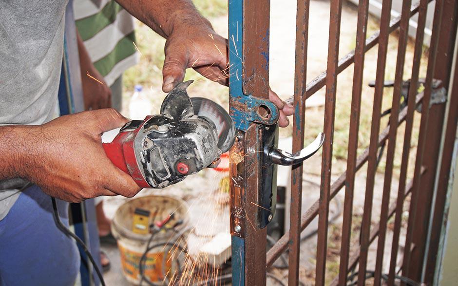 changer barillet de porte Villeparisis